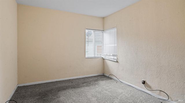 225 Gary Cir, Vallejo, CA 94591