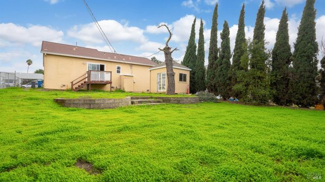 225 Gary Cir, Vallejo, CA 94591