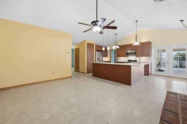 2632 SE 28TH LANE, Ocala, FL 34471