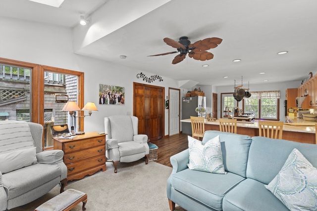 81 Desert Sands Ln, Yarmouth, MA 02675