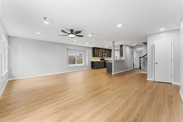 22250 Queenbury Hills Drive, Houston, TX 77073