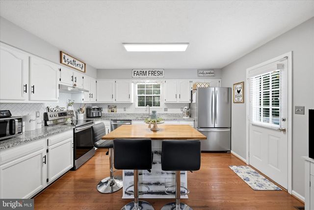 101 CHARLTON RD, Winchester, VA 22602
