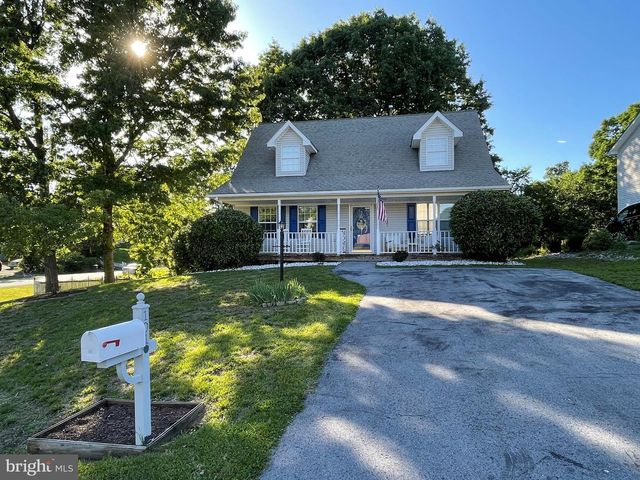 101 CHARLTON RD, Winchester, VA 22602