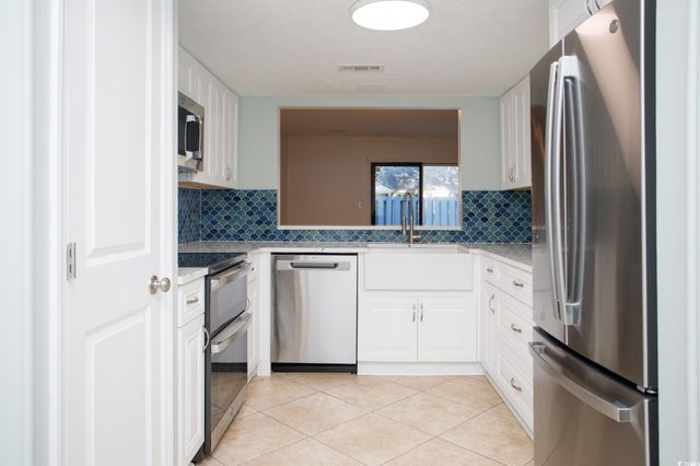 310 75th Ave N Apt 10, Myrtle Beach, SC 29572