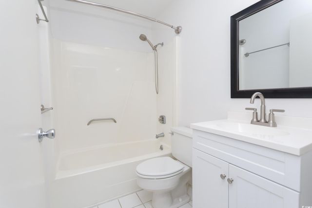 310 75th Ave N Apt 10, Myrtle Beach, SC 29572