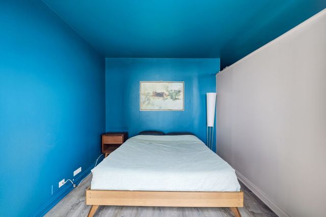 1560 N Sandburg Terrace 1405, Chicago, IL 60610