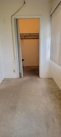 2302 Sunrise Boulevard 1-103, Fort Pierce, FL 34982