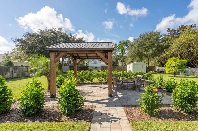 1081 Deer Chase Dr, St Augustine, FL 32086