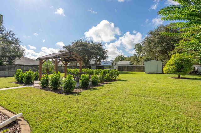 1081 Deer Chase Dr, St Augustine, FL 32086