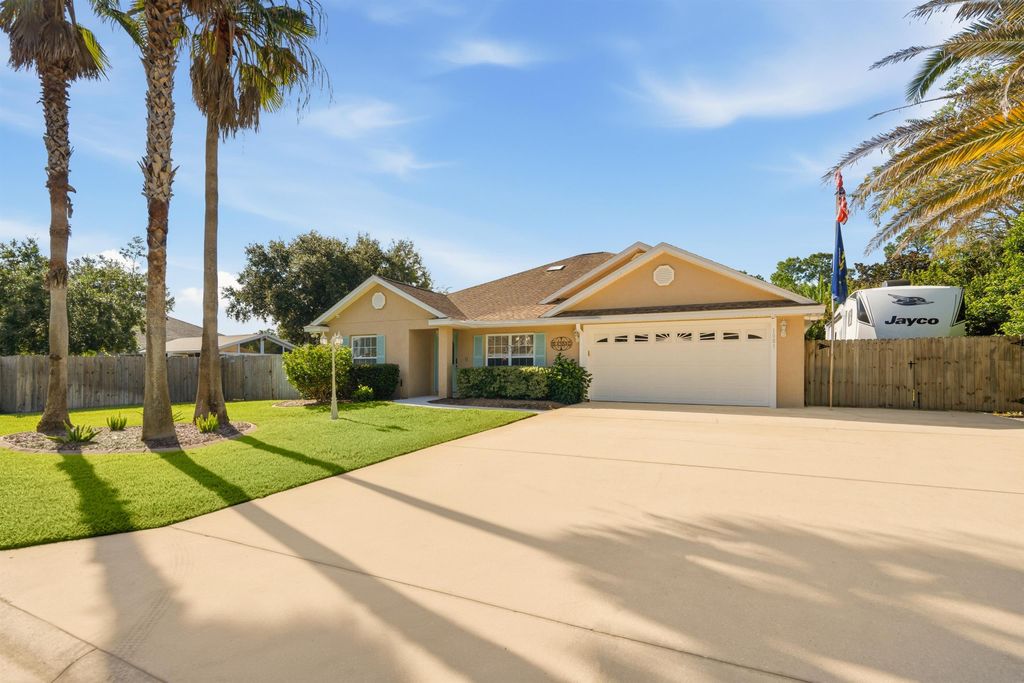1081 Deer Chase Dr, St Augustine, FL 32086