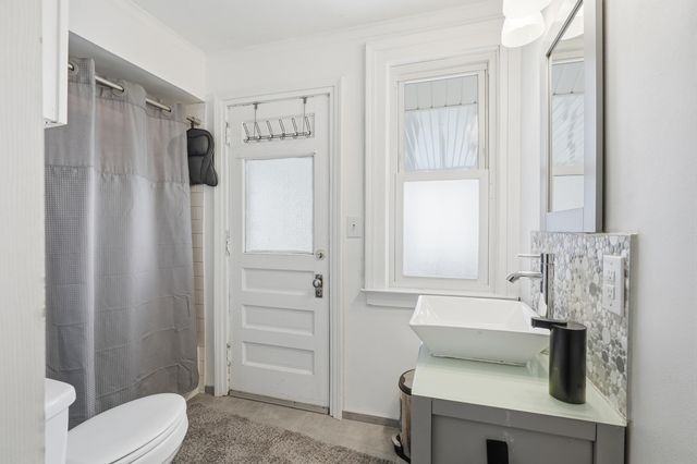 14837 Ashton Road, Detroit City, MI 48223