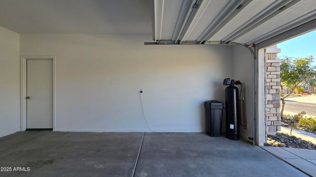 8851 S 165TH Avenue, Goodyear, AZ 85338