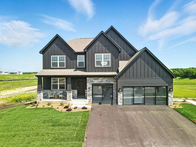 13375 Applewood Trail, Rosemount, MN 55068