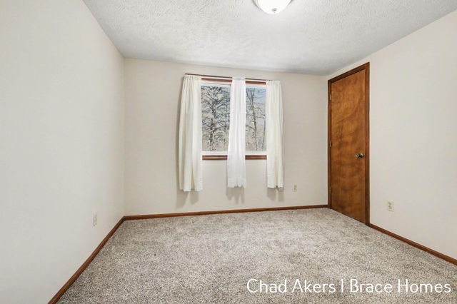 9555 Eastern Avenue SE, Byron Center, MI 49315