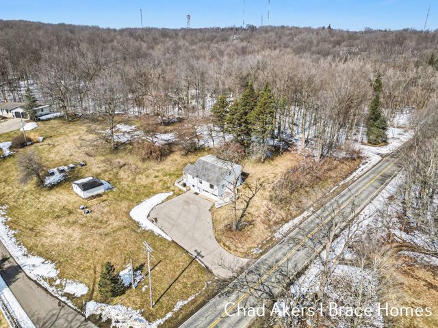 9555 Eastern Avenue SE, Byron Center, MI 49315