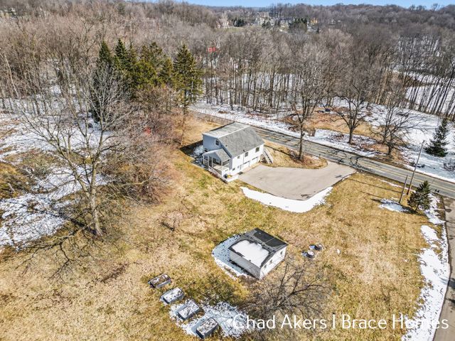 9555 Eastern Avenue SE, Byron Center, MI 49315