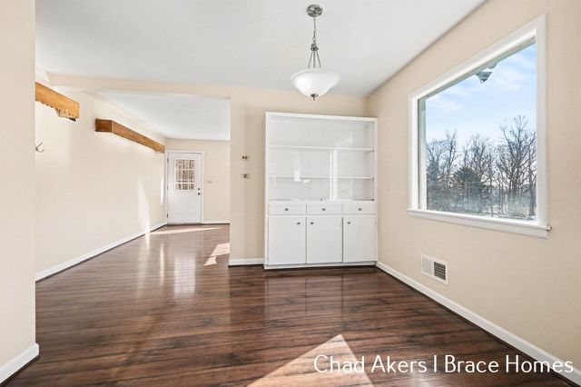 9555 Eastern Avenue SE, Byron Center, MI 49315