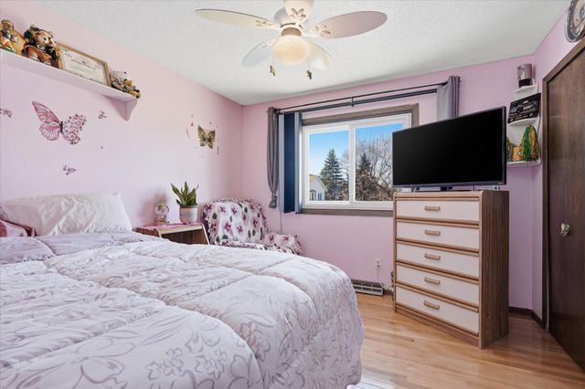 13214 Davenport Street NE, Blaine, MN 55449