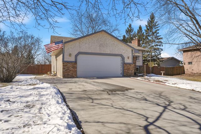 13214 Davenport Street NE, Blaine, MN 55449