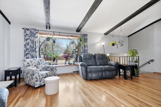 13214 Davenport Street NE, Blaine, MN 55449