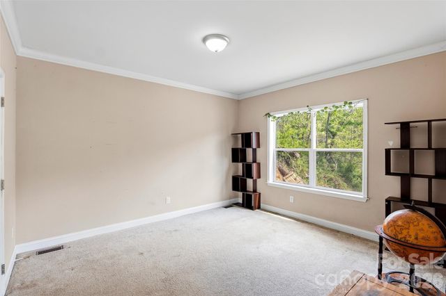 26 Brigman Road, Weaverville, NC 28787