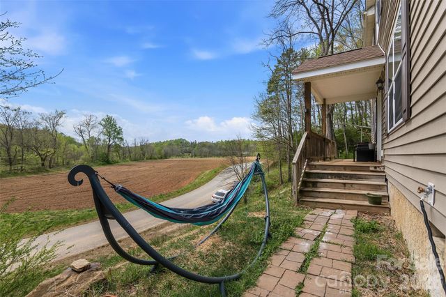 26 Brigman Road, Weaverville, NC 28787