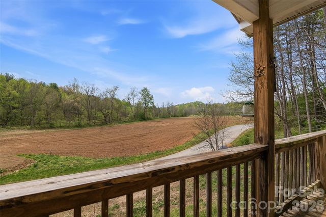 26 Brigman Road, Weaverville, NC 28787