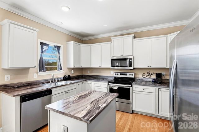 26 Brigman Road, Weaverville, NC 28787