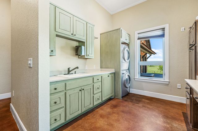 468 Davis Road, Lipan, TX 76462