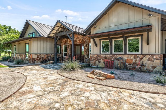 468 Davis Road, Lipan, TX 76462