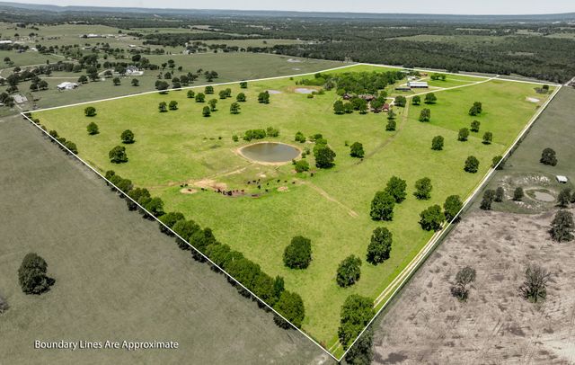 468 Davis Road, Lipan, TX 76462