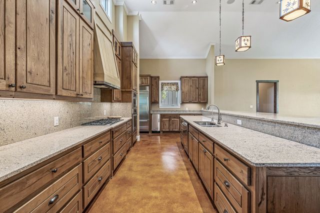 468 Davis Road, Lipan, TX 76462