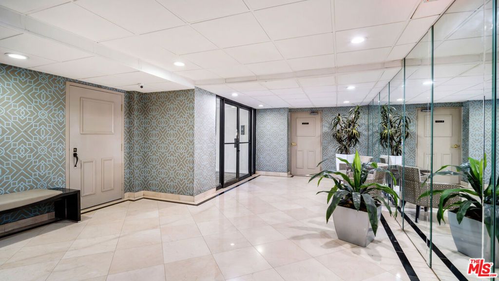 1115 S Elm Drive 415, Los Angeles, CA 90035 — photo 2