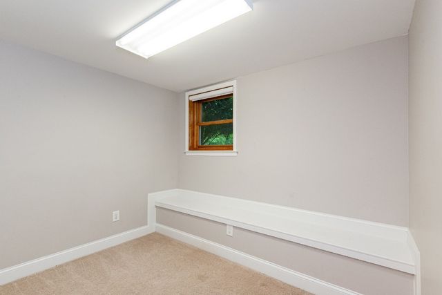 6534 Marauder Dr, Nashville, TN 37209