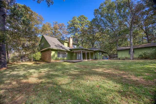 408 Robinhood Circle, Crockett, TX 75835