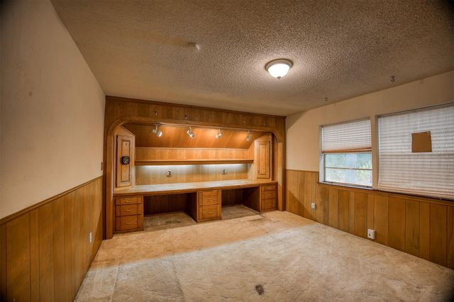 408 Robinhood Circle, Crockett, TX 75835