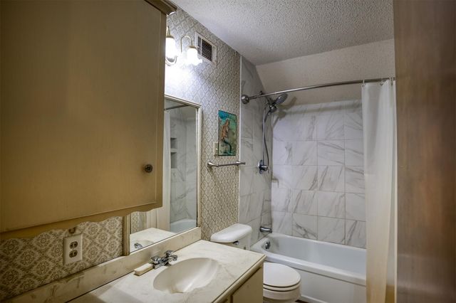 408 Robinhood Circle, Crockett, TX 75835