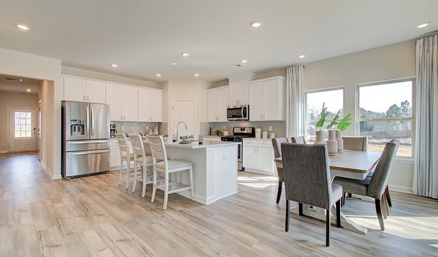 1937 Mahala Dr, Hermitage, TN 37076