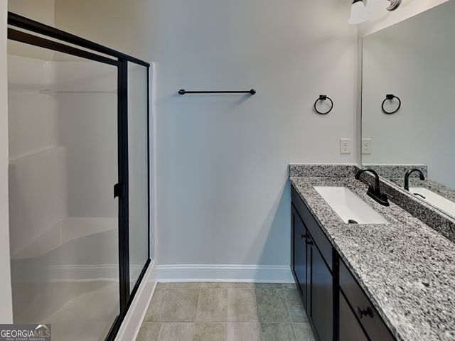 553 Cherry Creek Drive, Loganville, GA 30052