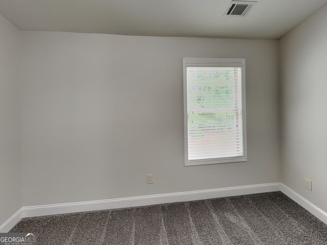 553 Cherry Creek Drive, Loganville, GA 30052