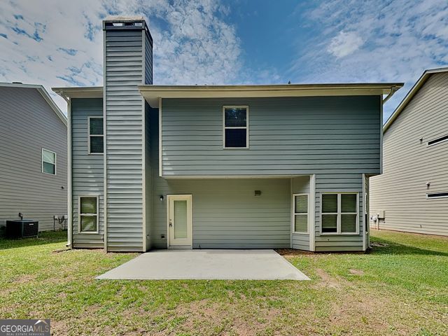 553 Cherry Creek Drive, Loganville, GA 30052