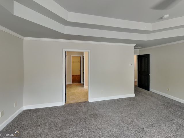 553 Cherry Creek Drive, Loganville, GA 30052
