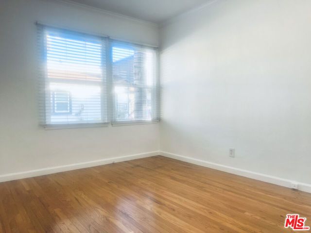 600 E Chevy Chase Drive, Glendale, CA 91205