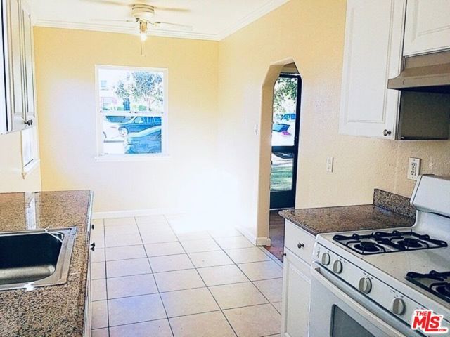 600 E Chevy Chase Drive, Glendale, CA 91205