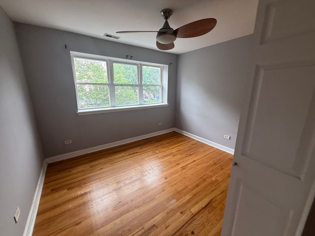 6954 N Greenview Avenue 308, Chicago, IL 60626