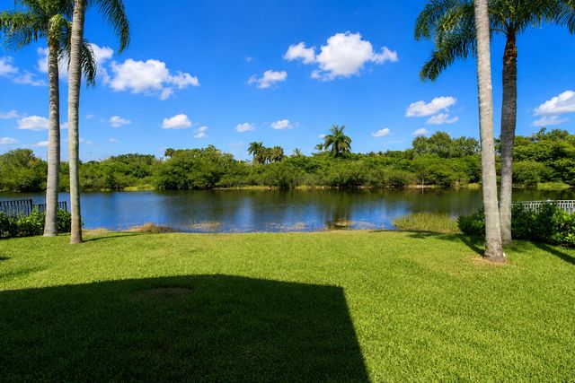 261 SW 178th Way, Pembroke Pines, FL 33029