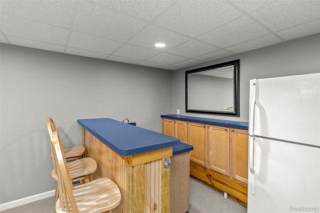 5648 Whitfield Drive, Troy, MI 48098