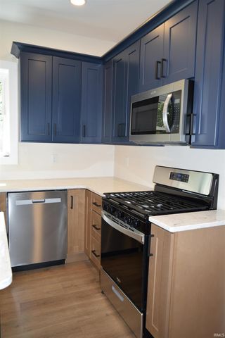 4301 Kratzville Road, Evansville, IN 47710