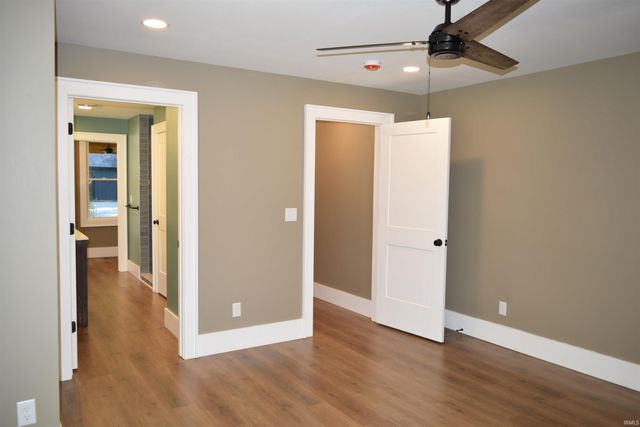 4301 Kratzville Road, Evansville, IN 47710