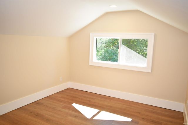 4301 Kratzville Road, Evansville, IN 47710